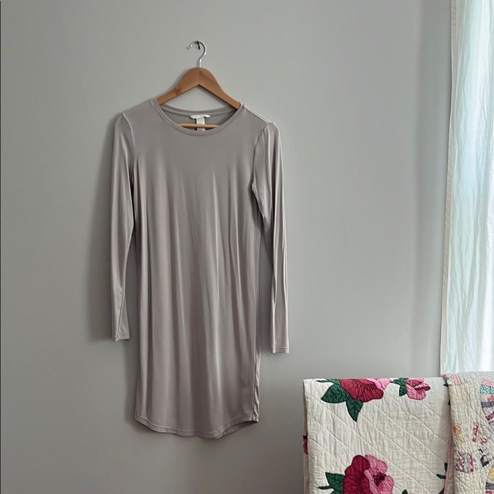 H&M Gray Long Sleeve Dress